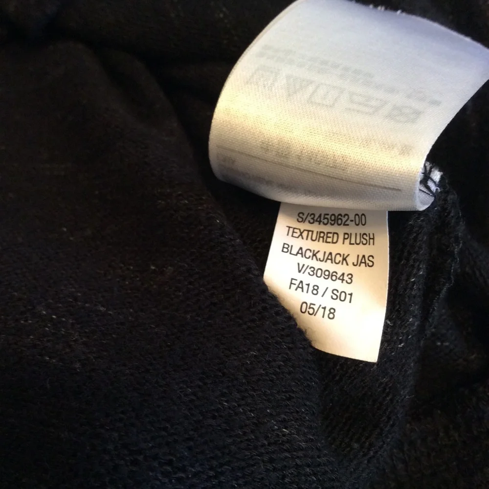 Old Navy black textured plush Blackjack zipper front lightweight girl’s L 10/12